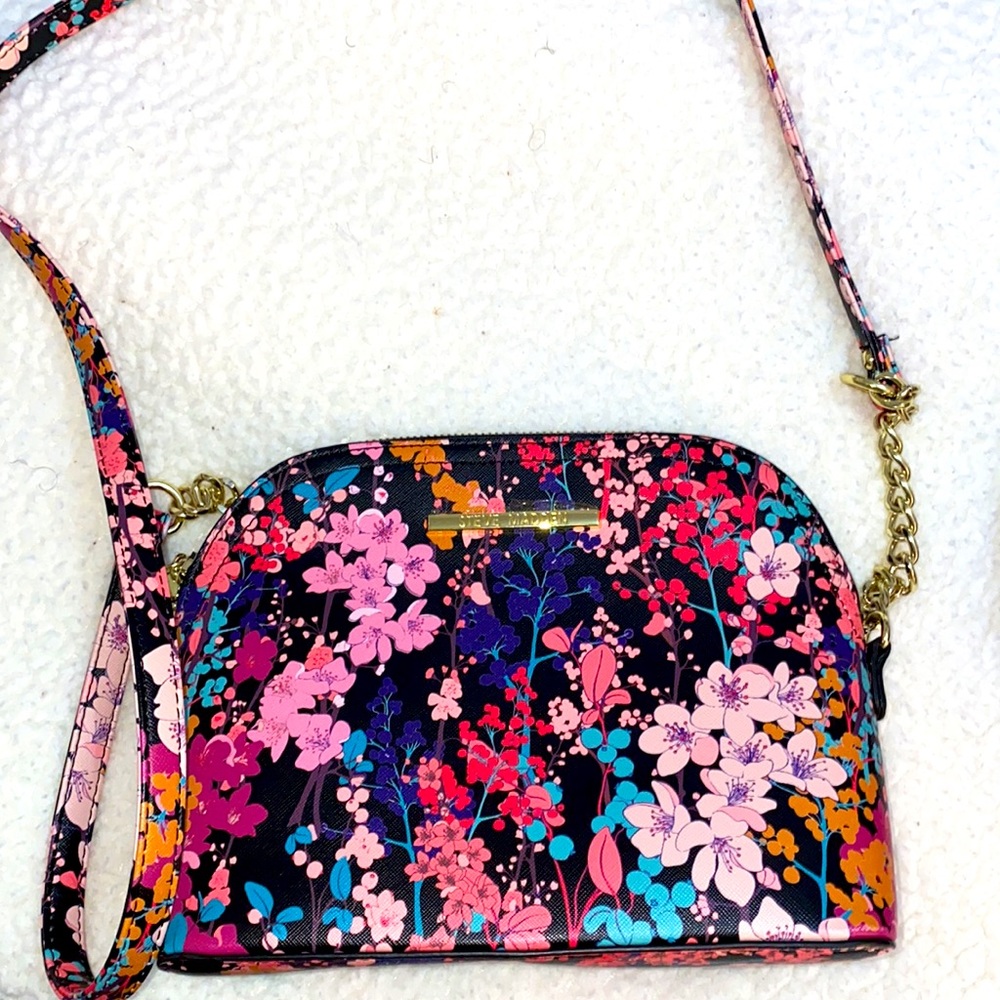 STEVE MADDEN FLORAL CROSSBODY BAG